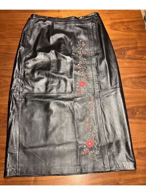 Vintage Dialogue 100% Leather Maxi Skirt 18W Black Floral Embroidered Slit